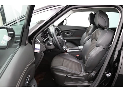 Renault-Scenic