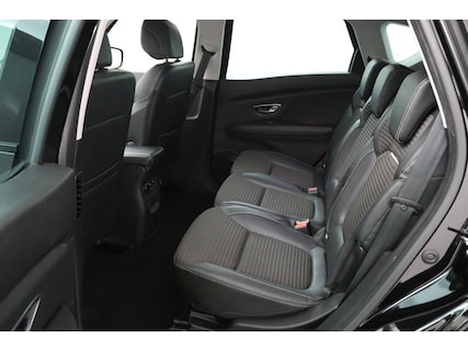 Renault-Scenic