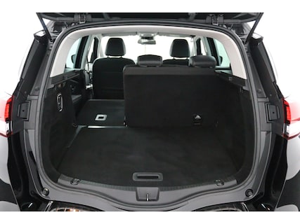 Renault-Scenic