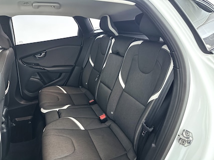 Volvo-V40 Cross Country