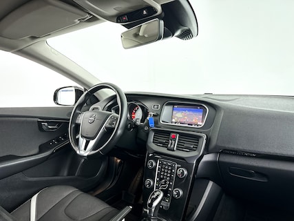 Volvo-V40 Cross Country