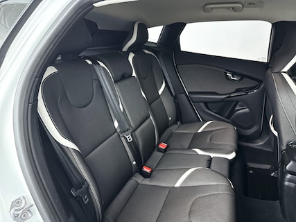 Volvo-V40 Cross Country