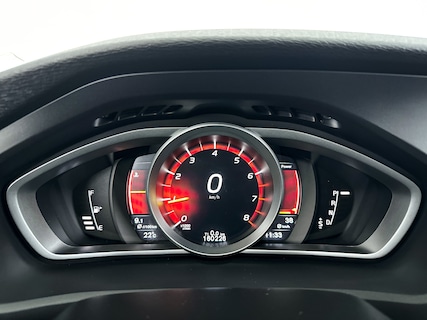Volvo-V40 Cross Country
