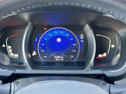 Renault-Scenic
