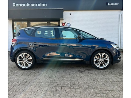 Renault-Scenic