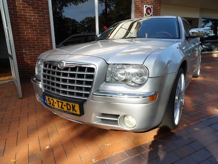 Chrysler-300C