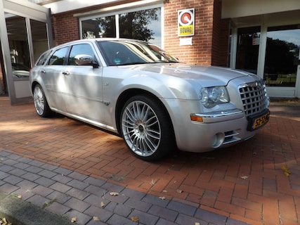 Chrysler-300C