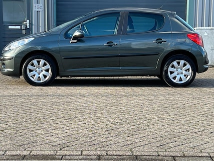 Peugeot-207