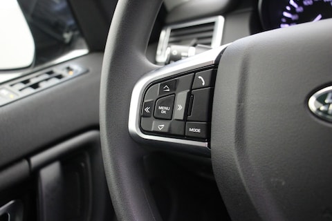 Land Rover-Discovery Sport