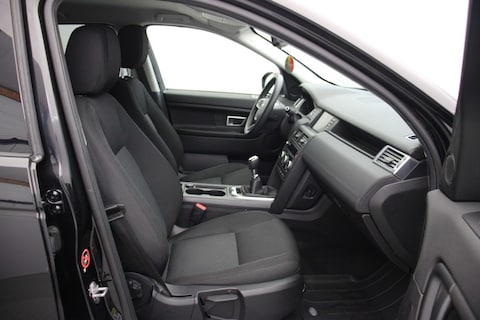Land Rover-Discovery Sport