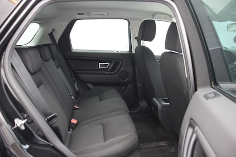 Land Rover-Discovery Sport