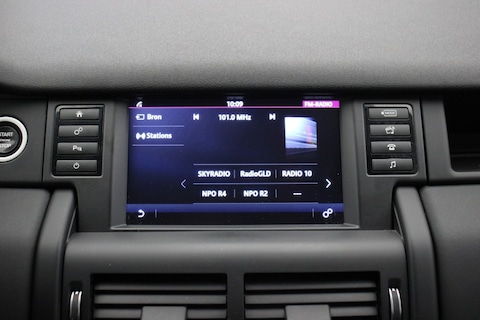 Land Rover-Discovery Sport