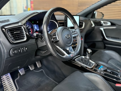 Kia-Ceed