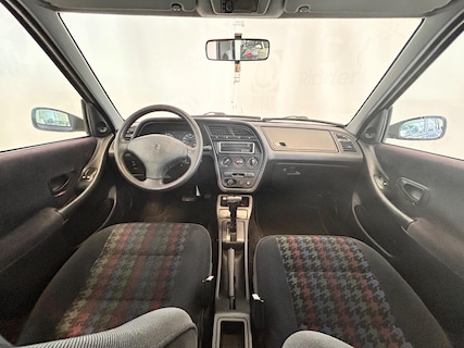 Peugeot-306