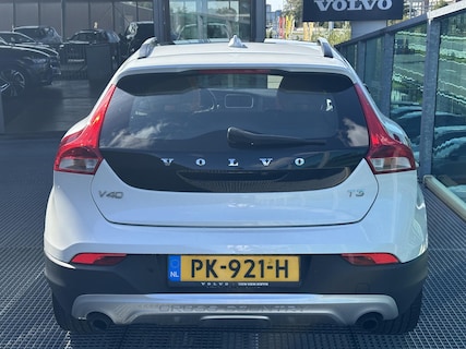 Volvo-V40 Cross Country