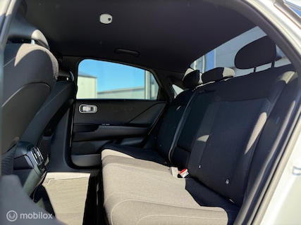 Hyundai-Ioniq 6