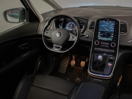 Renault-Scenic