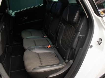 Renault-Scenic