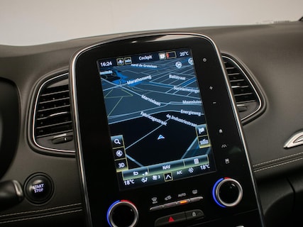 Renault-Scenic