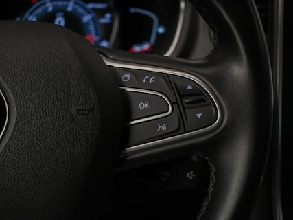 Renault-Scenic