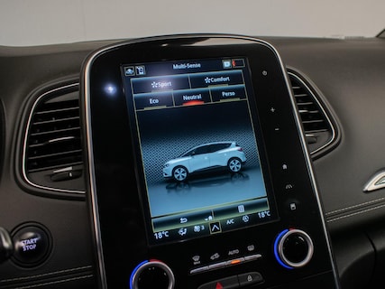 Renault-Scenic
