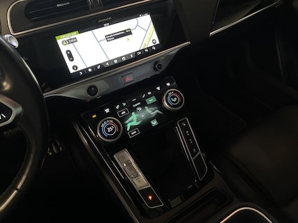 Jaguar-I-Pace