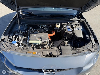 Mazda-MX-30