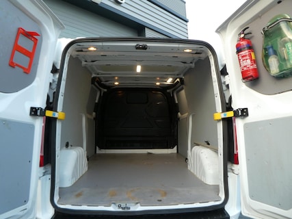 Ford-Transit Custom