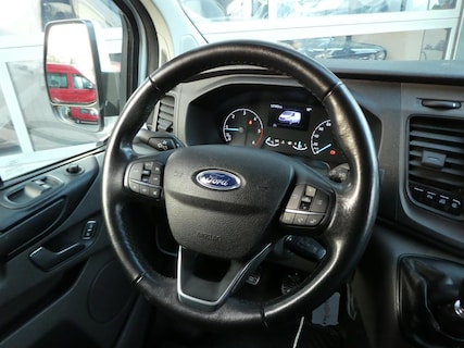 Ford-Transit Custom