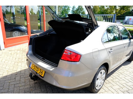 SEAT-Toledo