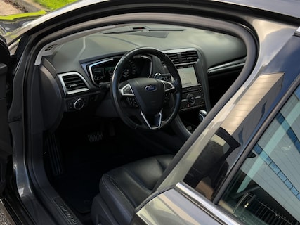 Ford-Mondeo