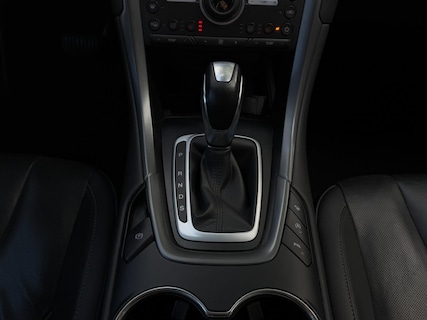 Ford-Mondeo