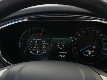 Ford-Mondeo
