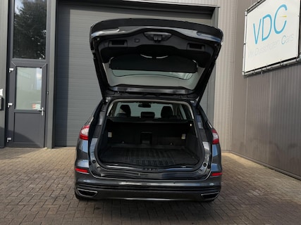 Ford-Mondeo