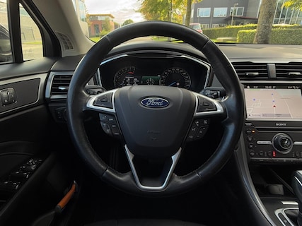 Ford-Mondeo