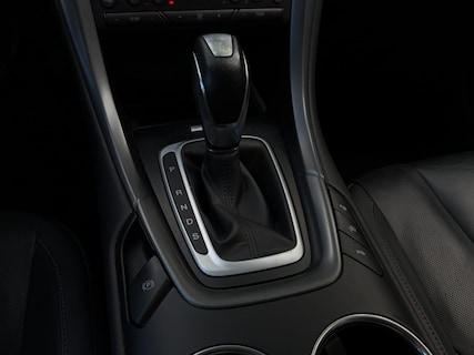 Ford-Mondeo
