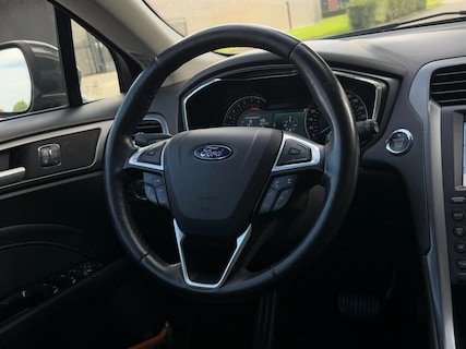 Ford-Mondeo