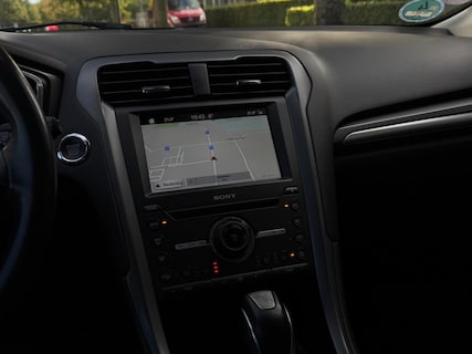 Ford-Mondeo