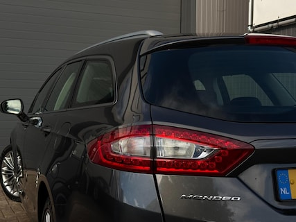 Ford-Mondeo