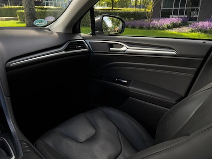 Ford-Mondeo