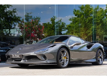Ferrari-F8 Tributo
