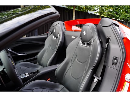 Ferrari-296 GTS