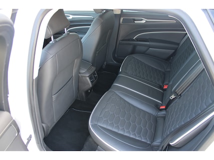 Ford-Mondeo