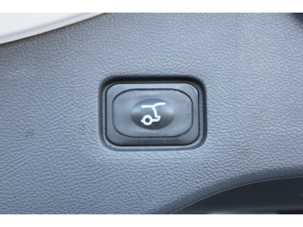 Ford-Mondeo