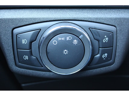 Ford-Mondeo