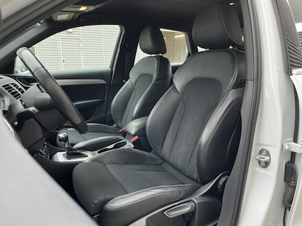 Audi-Q3