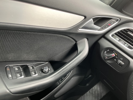 Audi-Q3
