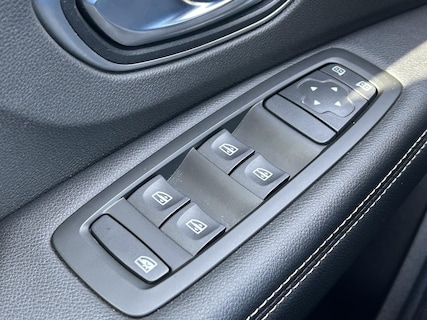 Renault-Scenic