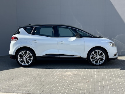 Renault-Scenic