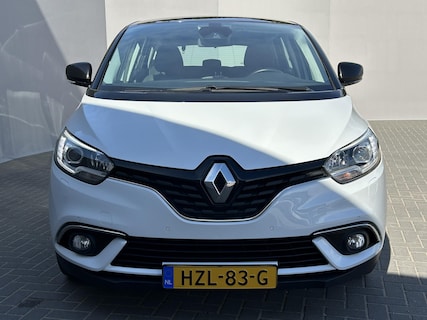 Renault-Scenic